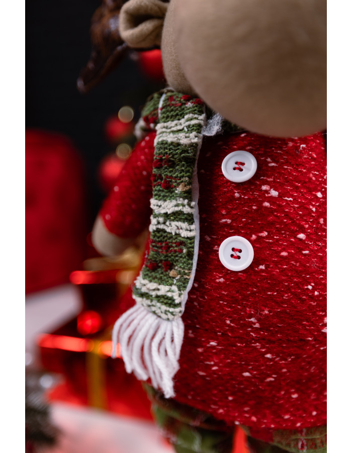 Олень на телескопічних ніжках в шапці